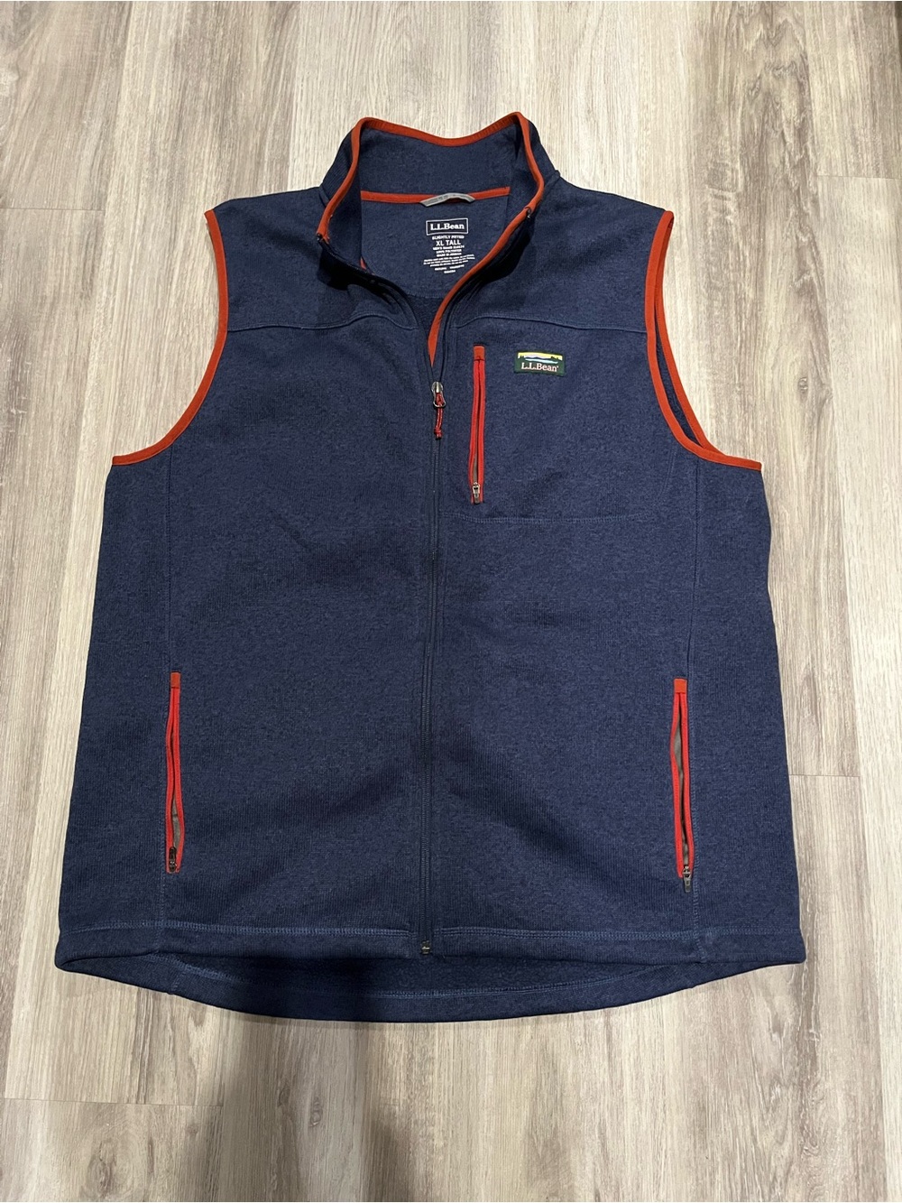 L.L.Bean Men's Bean's Sweater Fleece Vest in Bright Navy. Size XL Tall. NWOT